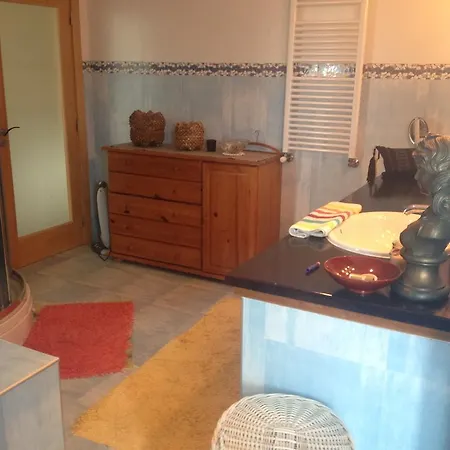 Casa Da Rua Do Sol * Almelaguez